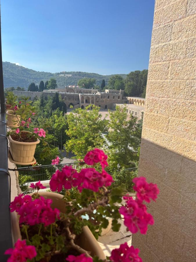 Hotel Beit Lebbos Beit ed-Din Exterior foto